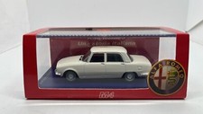 M4  ALFA ROMEO 2000 Berlina