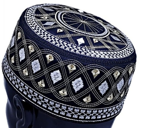 Cappello uomo topi preghiera