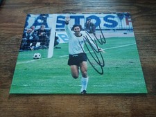FOTO AUTOGRAFATA DA GERD