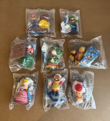 Figurine giocattolo plastica - 8,