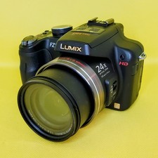 Panasonic LUMIX FZ100 14.1MP