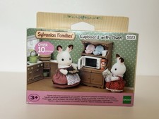 Sylvanian Families credenza