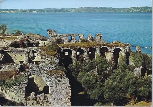 Sirmione grotte catullo - grotte,
