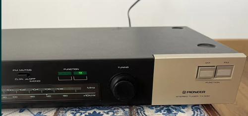 Tuner pioneer