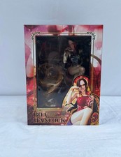 Figure one piece - one,