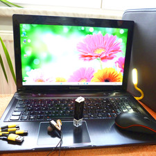 Lenovo Y580 15 pollici METALLO l 16 GB RAM NUOVO l HDD SSD Windows 11 PRO l GeForce GTX