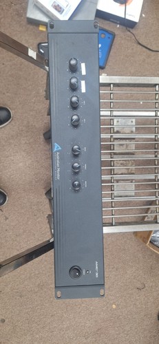 Amplificatore audio serie