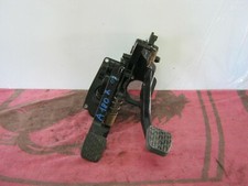 PEDALIERA FRENO FRIZIONE A1692900901 MERCEDES CLASSE A180 CDI ANNO 2007
