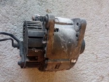 Alternatore Volkswagen passat 110 TDI del 1999