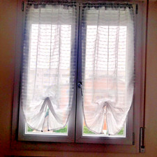 Coppia tendine a vetro regolabili larghezza 70 cm  per finestra e portafinestra