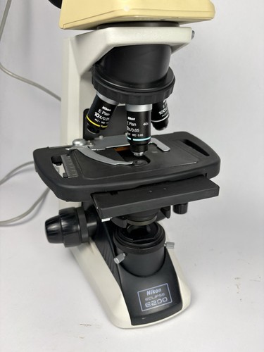 Nikon e200 microscopio - nikon,
