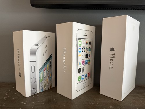 Lotto tre iphone usati - tre, 6