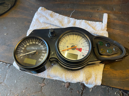 Suzuki tl1000s cruscotto - suzuki,