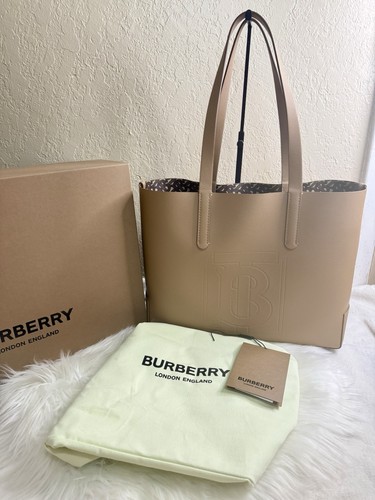 Burberry beige pebbled - burberry,