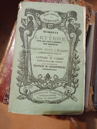 Lotto libri ottocento - lotto, 9€