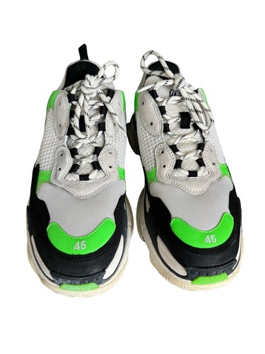 Balenciaga triple sneaker - s,