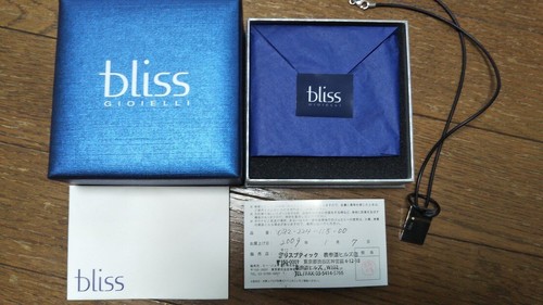 Collana con ciondolo - , bliss