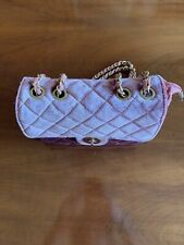 Borsetta in velluto da donna mai utilizzata.