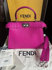 Borsa Fendi Roma Peekaboo