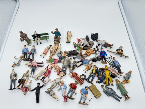 Collezione personaggi - , e