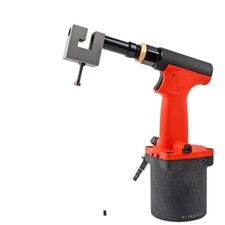 Punzonatrice per fori valvola