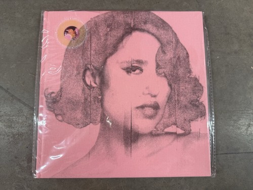 Raye genesis signed limited - raye,