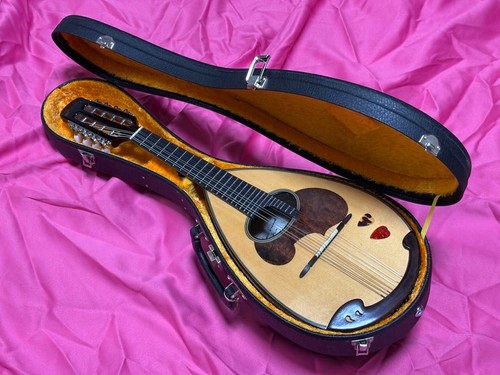Mandolino prodotto da - m-50,