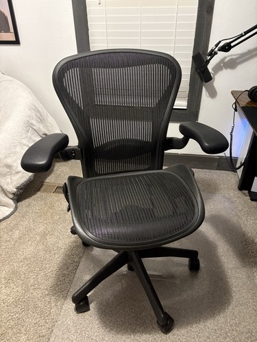 Herman miller aeron office - herman,