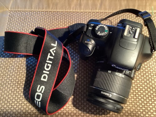 Canon eos rebel - t3,