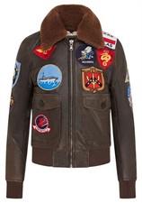 Donna Marrone Top Gun Tom