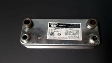 C724 SCAMBIATORE CON RACCORDI 14 PIASTRE COMPATIBILE 064946 VAILLANT
