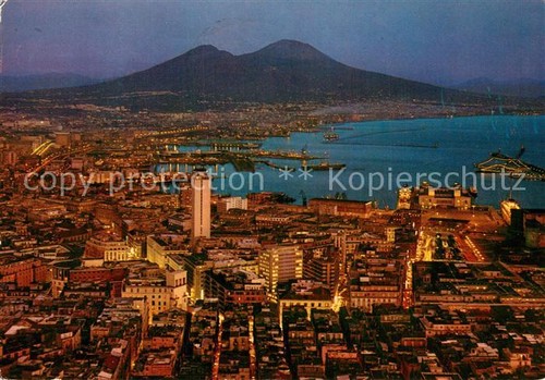 Napoli ripresa aerea - it,