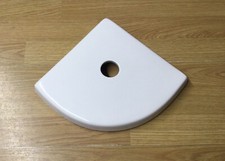 Coperchio cisterna WC = angolo