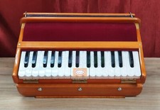 Harinaam Harmonium strumento