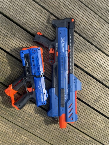 Due pistole nerf semi - due,