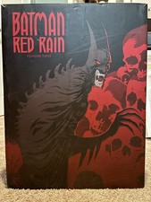 Statua Pioggia Rossa Mondo