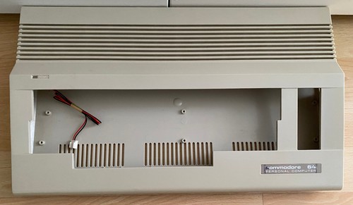 Commodore c64 custodia - commodore,