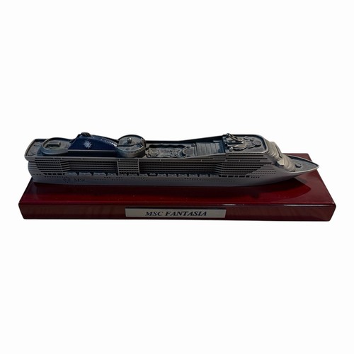 Msc fantasia mega nave - fantasia,