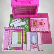 Mattel Barbie Fold 'N Fun