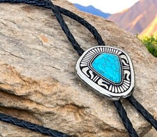 Bolo Cravatta Uomo Collana Matrimonio Pelle PU Corda Western Stile Cowboy