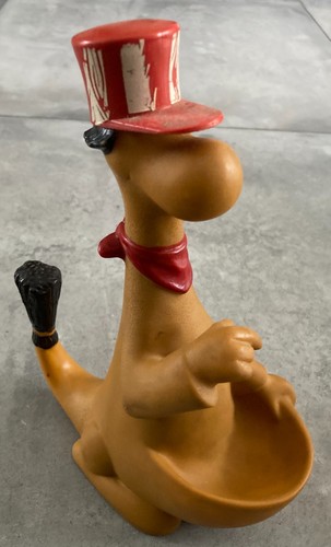 Dusty dolly wood - dolly,