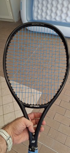 Yonex vcore 100 galaxy - yonex,