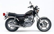 DOWNLOAD SUZUKI GN 250