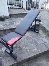 Panca piana reclinabile con sostegni per bilanciere