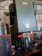 pressa idraulica usata Mios 200 Tn