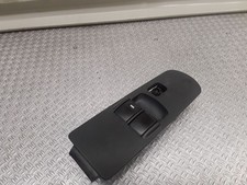 Interruttore anteriore