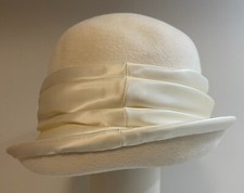 CAPPELLO DONNA BEIGE BIANCO IN
