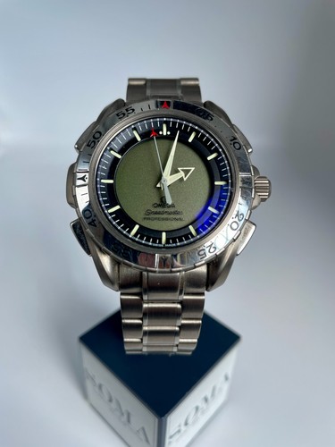 Omega speedmaster 33 - omega,