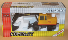 Escavatore gommato JOAL