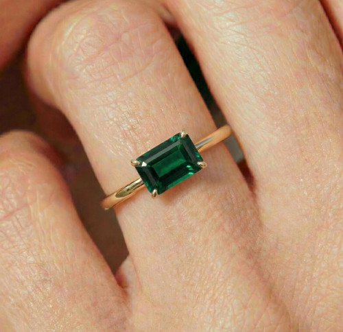 Anello minimalista con